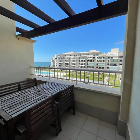 Precioso Apartamento Nuevo Con Vistas Al Mar *